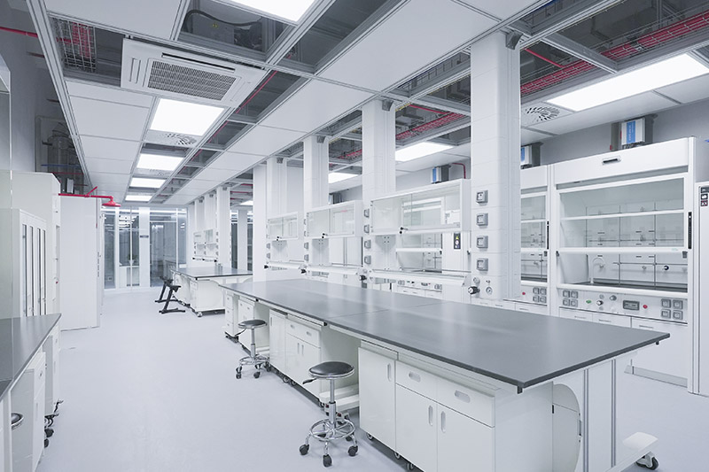临沧实验室革新：安全与科技的现代融合